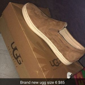 AUTHENTIC UGGS